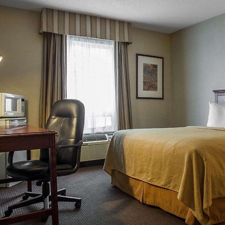 Quality Hotel & Suites Woodstock Kültér fotó