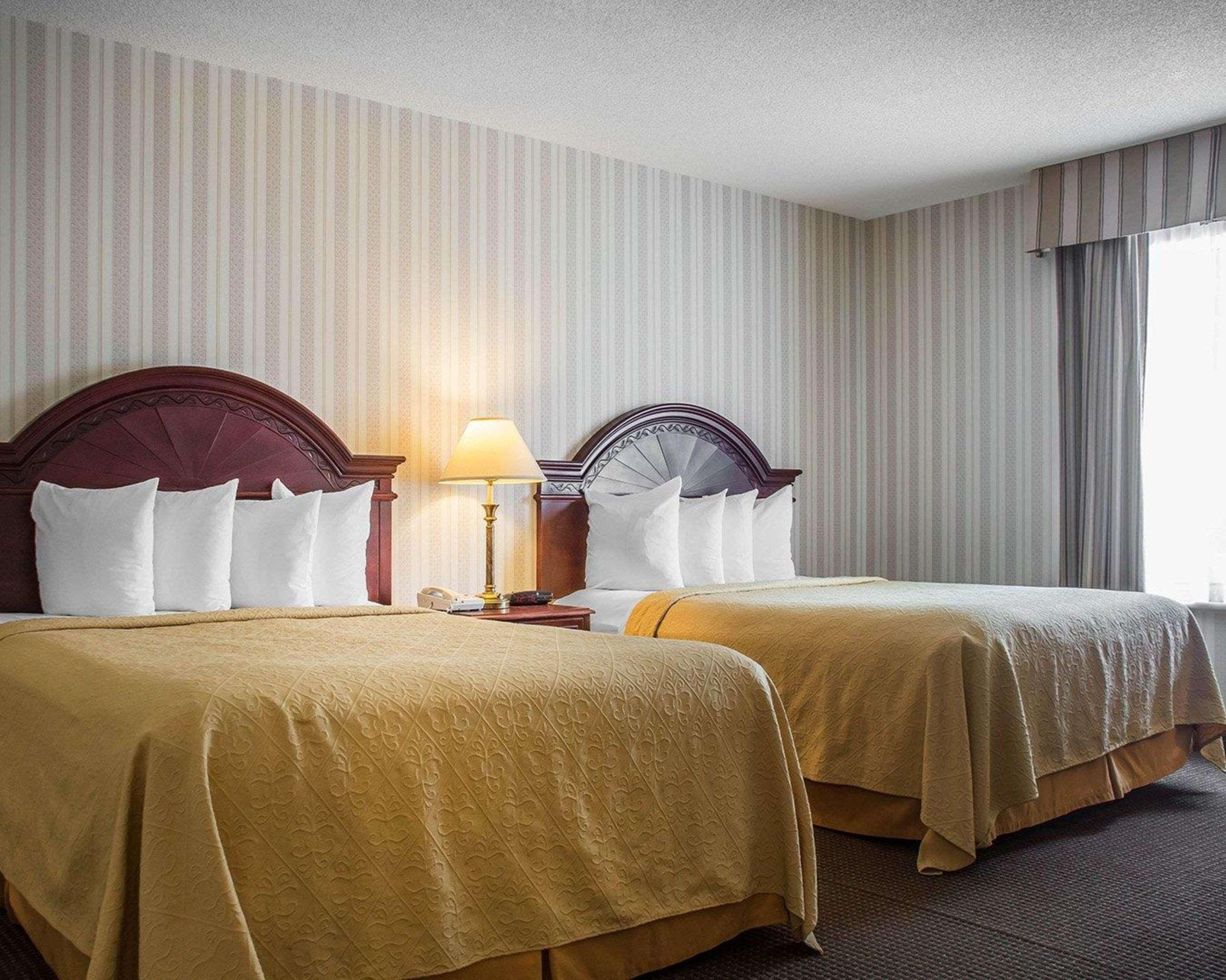 Quality Hotel & Suites Woodstock Kültér fotó