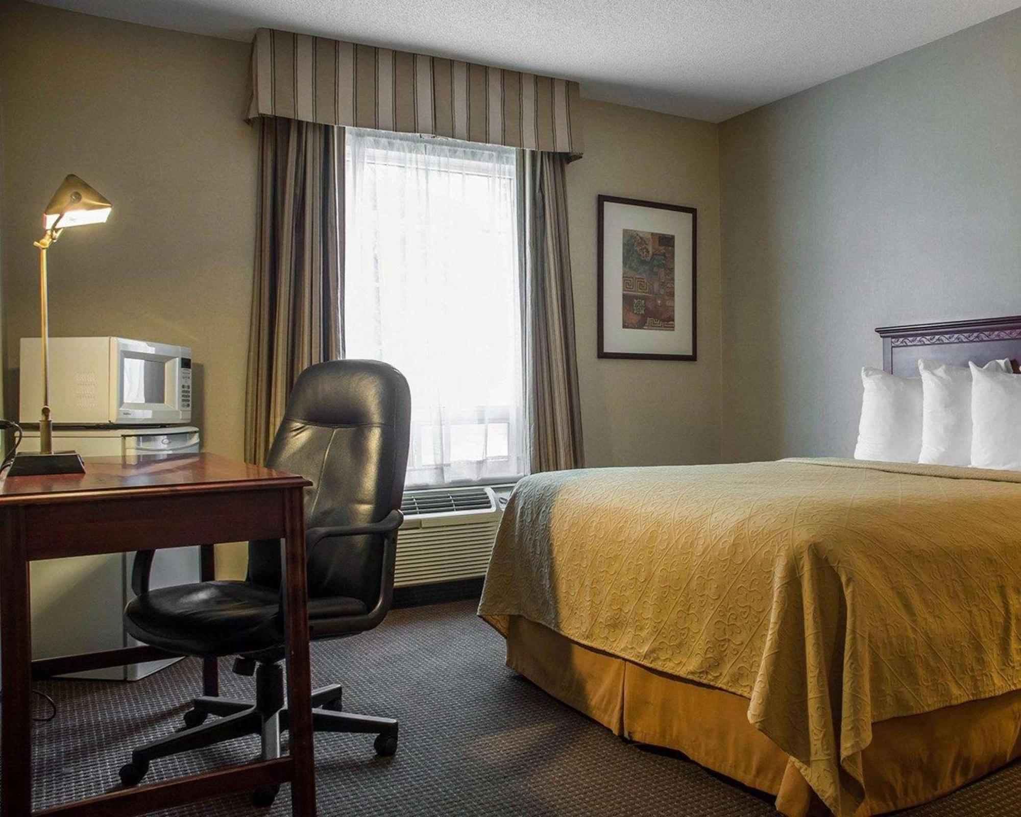 Quality Hotel & Suites Woodstock Kültér fotó